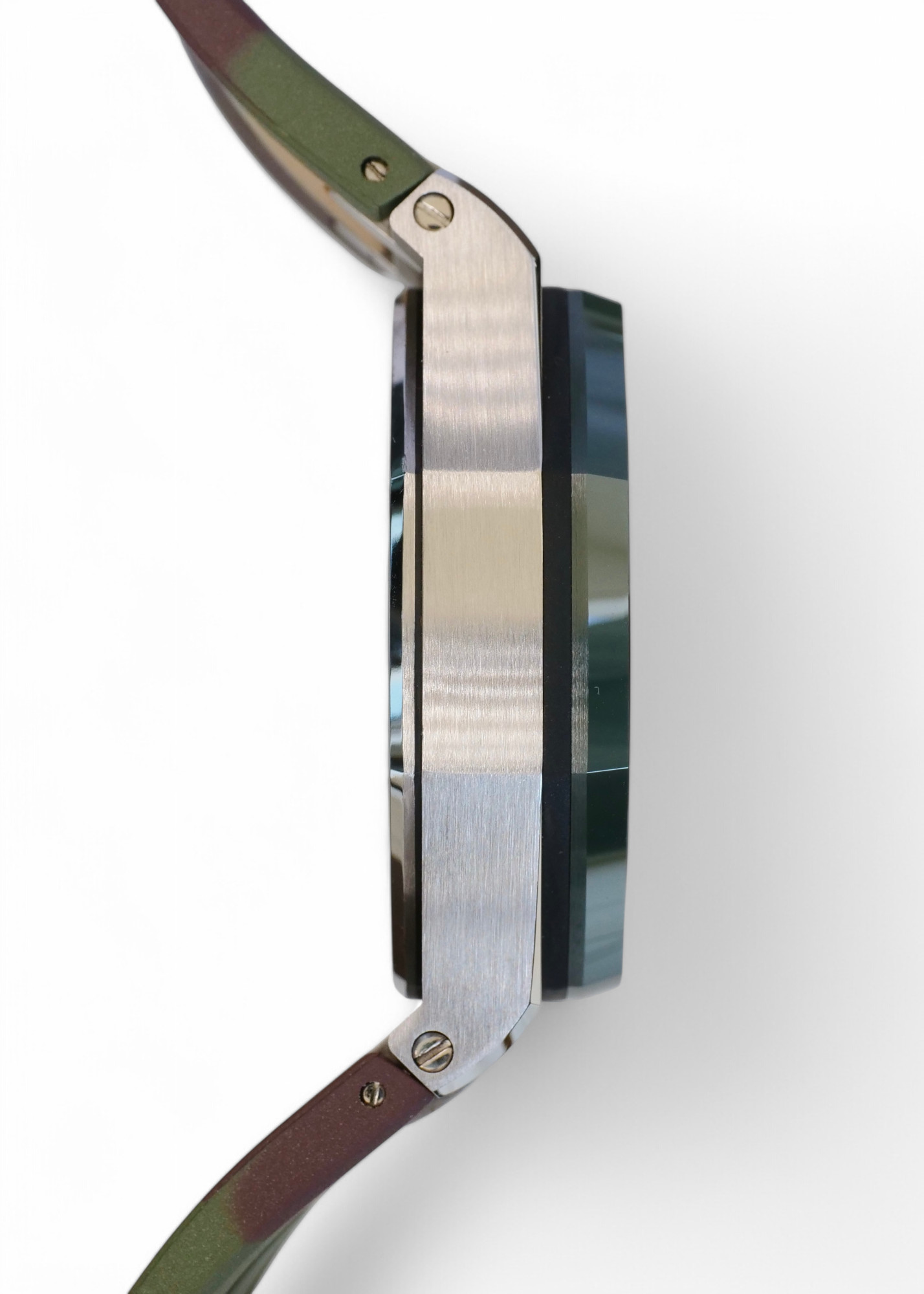 Audemars Piguet Royal Oak Offshore Chrono 44mm side