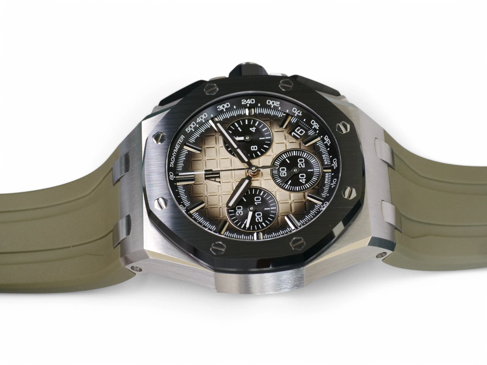 Audemars Piguet Royal Oak 43 Smoked Taupe dial 26420SO dial side