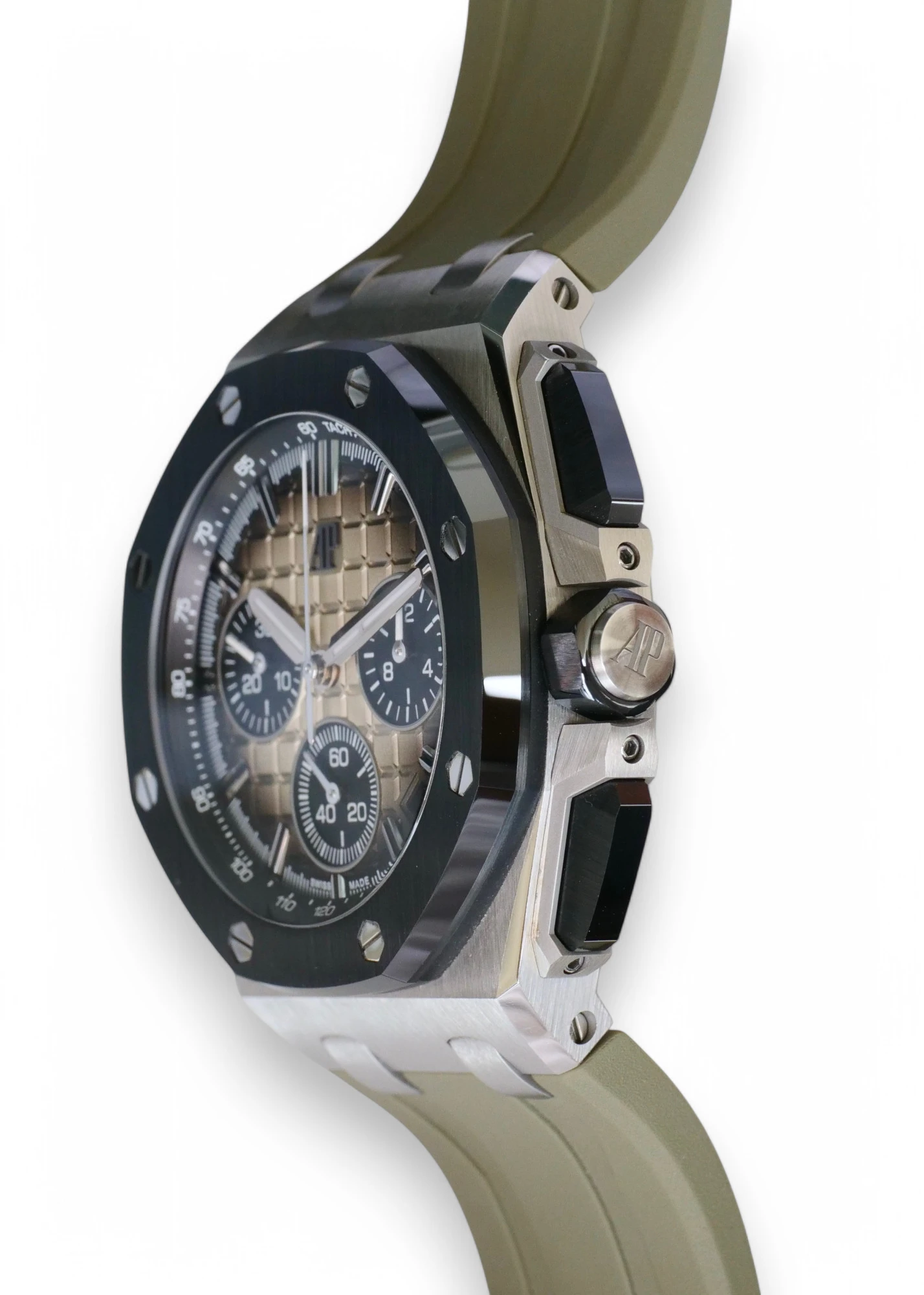 Audemars Piguet Royal Oak 43 Smoked Taupe dial 26420SO side crown