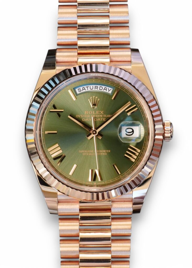 Rolex Day-Date 40 Everose gold olive green dial Box set