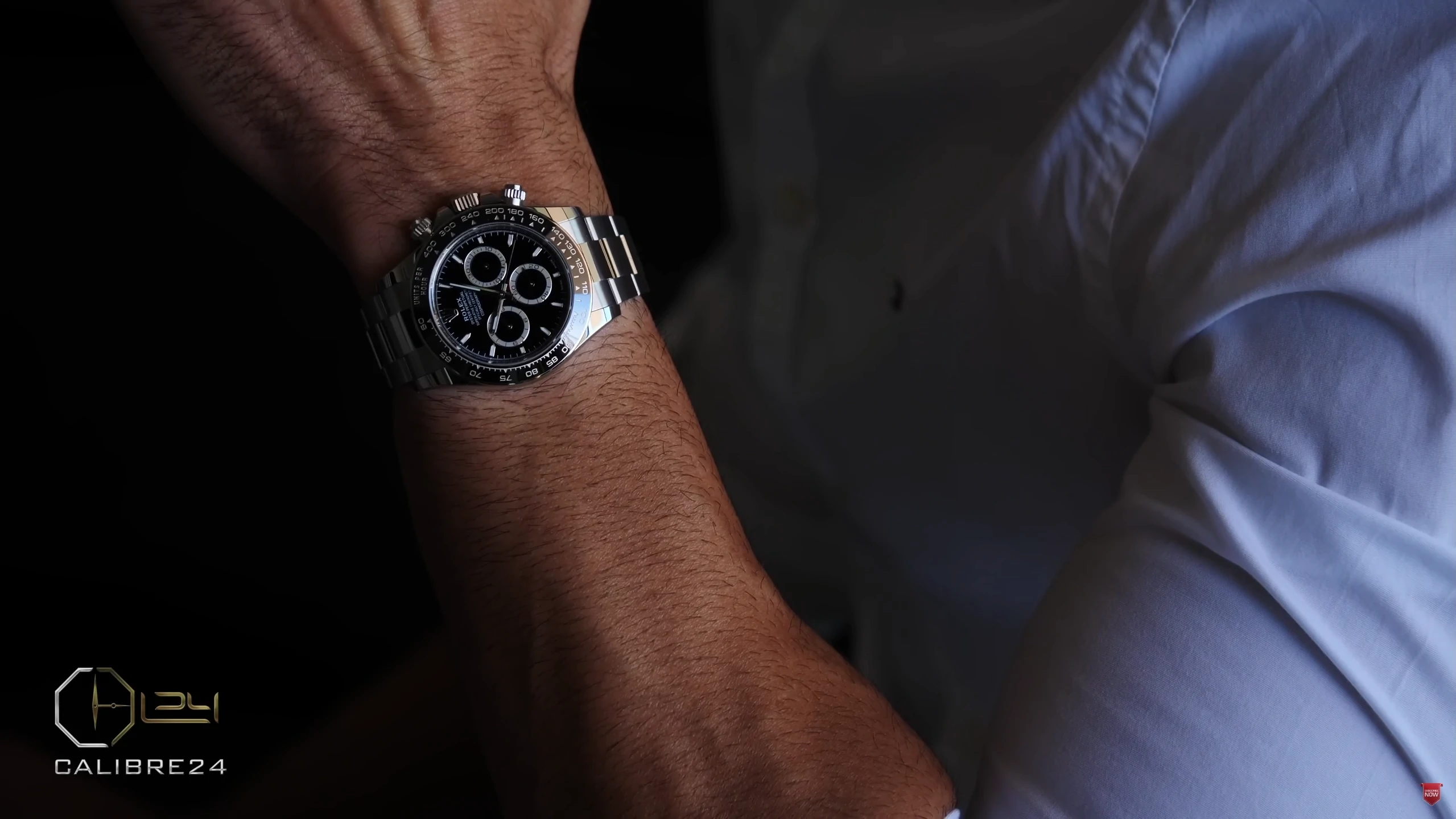 Rolex Daytona on wrist 