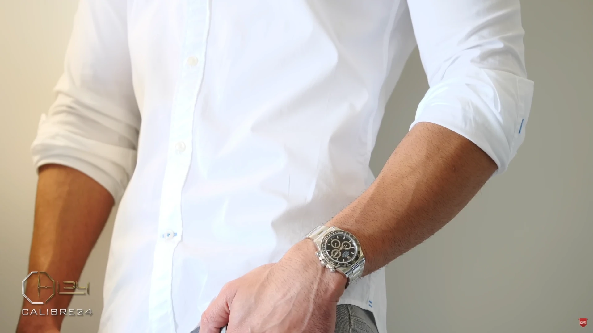 Rolex Daytona on wrist white