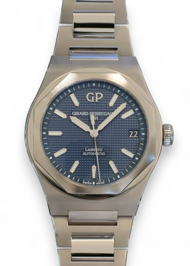 Girard Perregaux Laureato 42mm