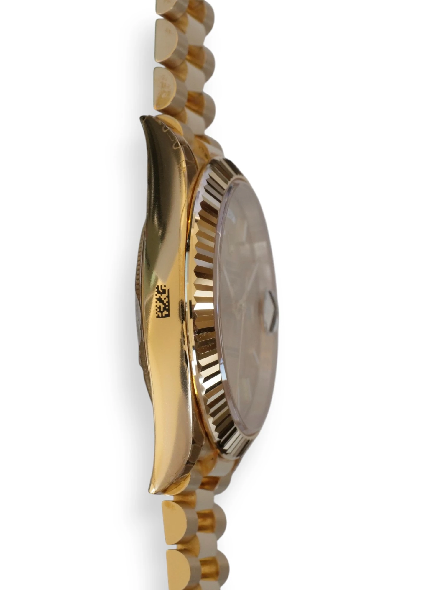 Rolex Day-Date 40 Yellow gold Champagne Dial 2016 unused unworn factory stickered for sale at calibre24.com.au